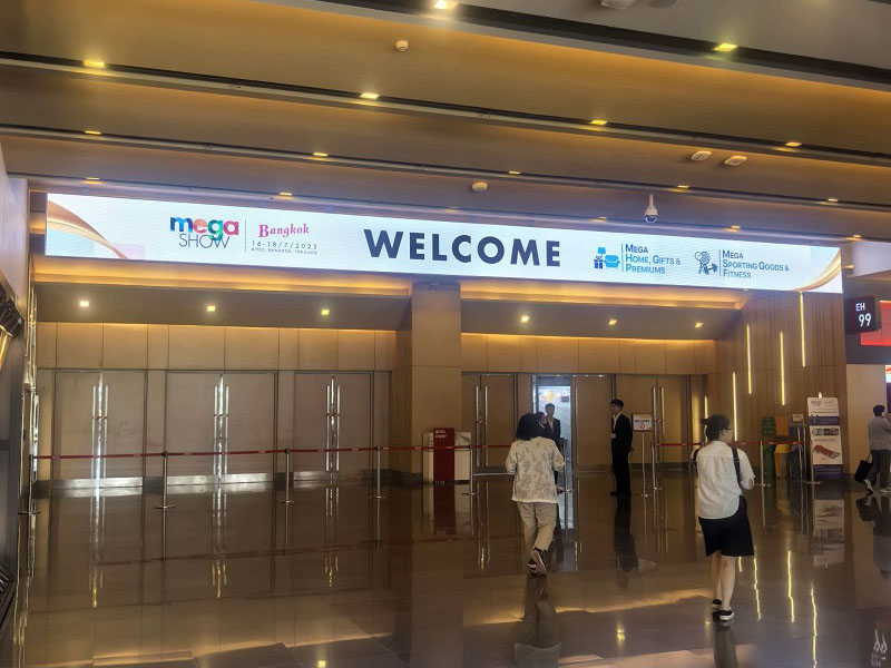 QINGDAO RGS brille au Mega Show 2025 de Thaïlande avec son sac fourre-tout Brightness et ses produits d'emballage